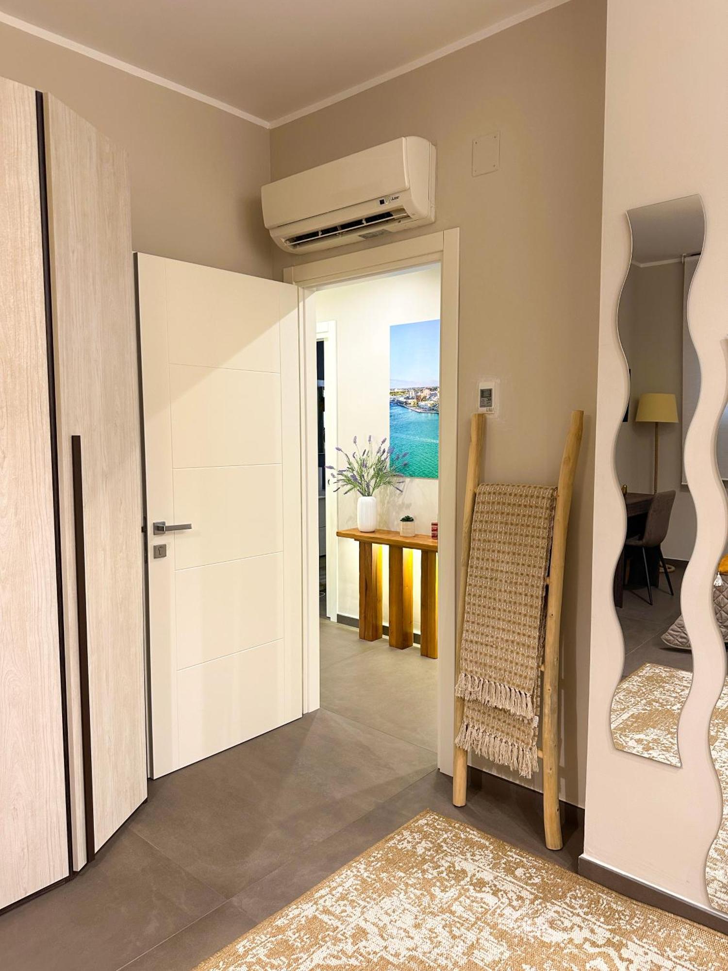 Agora Connect Space บรินดิซิ ภายนอก รูปภาพ